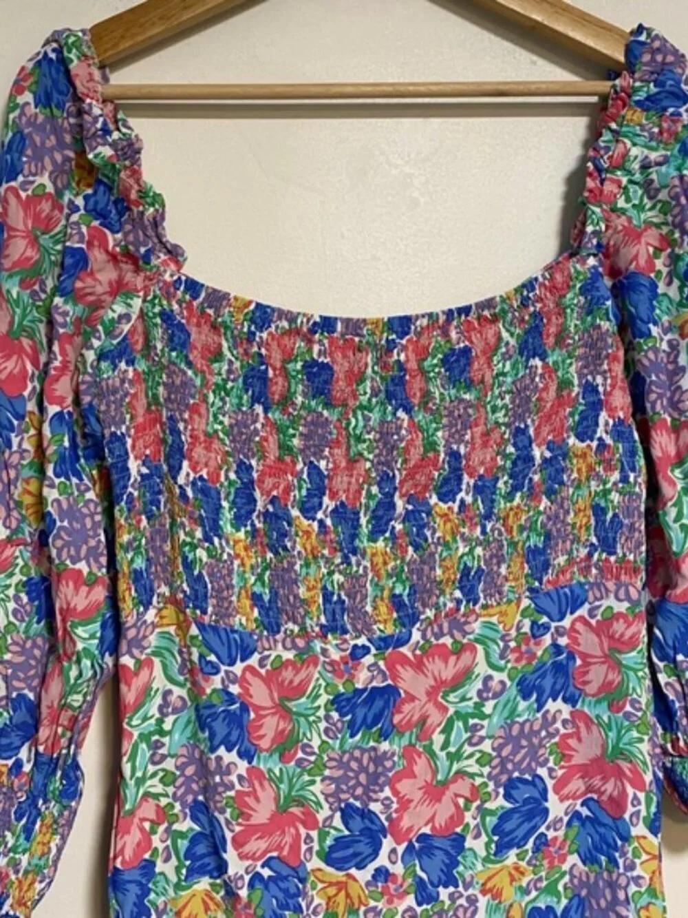 Faithfull The Brand Floral Smocked Midi Dress – Size M (US 6 / AUS 10)